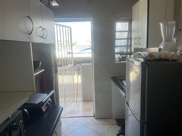 1 Bedroom Property for Sale in Richmond Estate Western Cape
